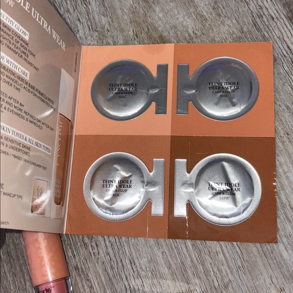 Makeup Sample Bundle